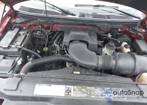 2002 Ford F-150 Lariat/Xlt из США, поврежденный, VIN 1FTRW08L42KA95741